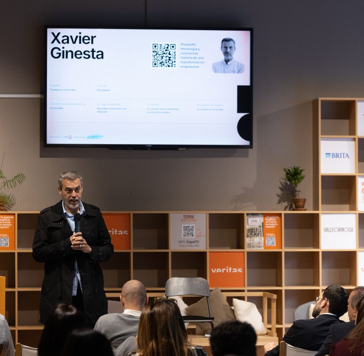 INAB & HUMANITAS participan en el People in Beauty Forum 2025